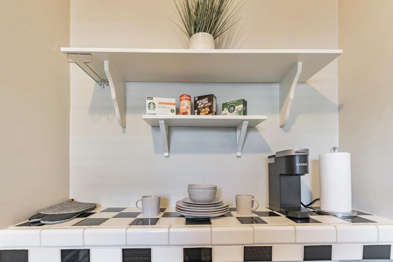 Your Charming Boho Abode Apartment Лос Анджелис Екстериор снимка