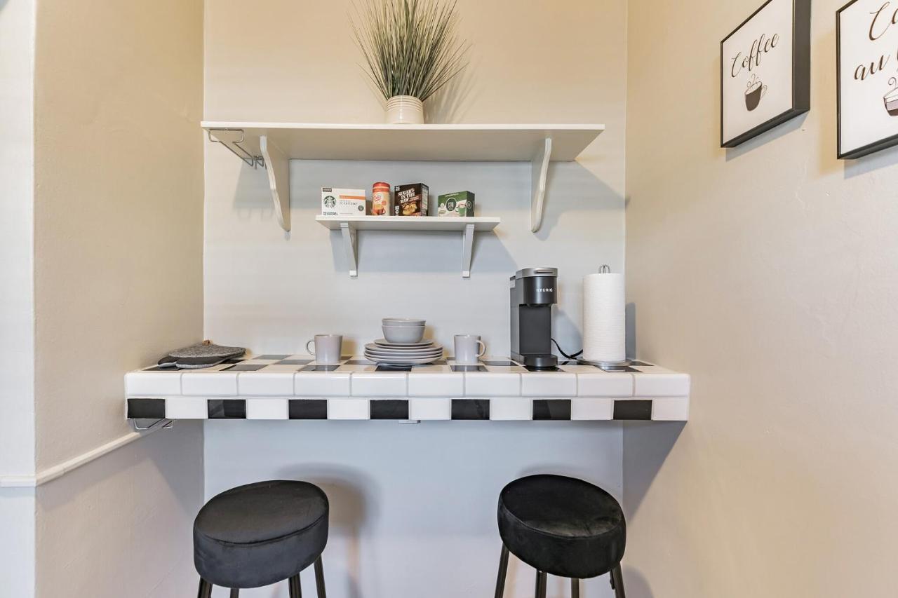 Your Charming Boho Abode Apartment Лос Анджелис Екстериор снимка